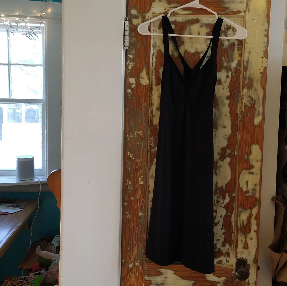 Mountain Hardwear Machala Dress - Picture 2 of 8